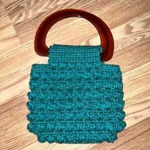 Vintage green Crocheted acryllic wool blend handbag with plastic‎ handles